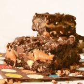 TURTLE BROWNIE BARS
