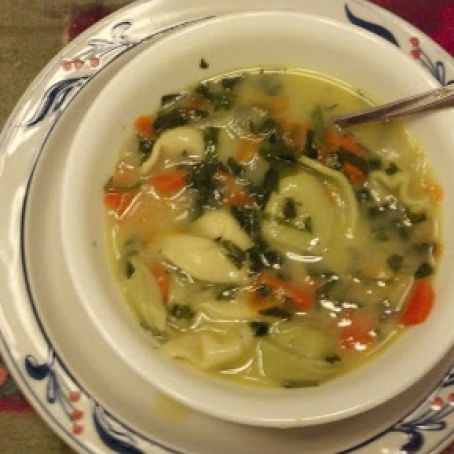 SPINACH TORTELLINI SOUP