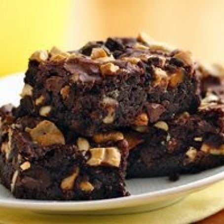 Cashew-Caramel Brownies