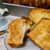 Cinnamon and Sugar Pull Apart Bread Bread