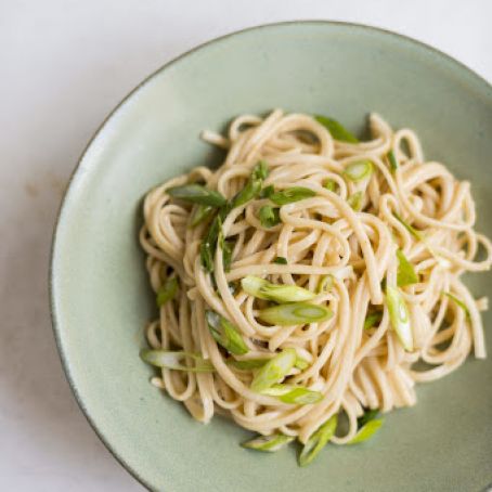 Peanut-Sesame Udon Noodles with Scallions