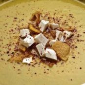 ZUCCHINI SOUP WITH TORTILLA CRISPS