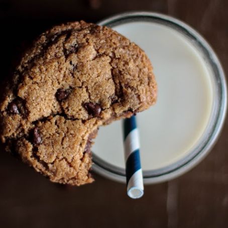 Grain Free Chocolate Chip Cookies (Vegan/Sugar Free)