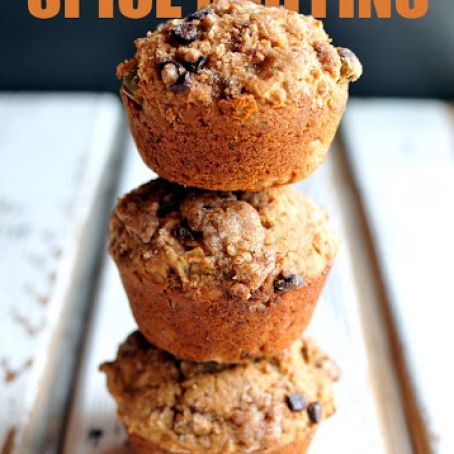 GF - Muffins - Spice Muffins w/Chocolate Pistachio Struesel