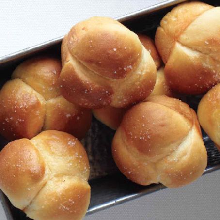 No-Knead Cloverleaf Rolls