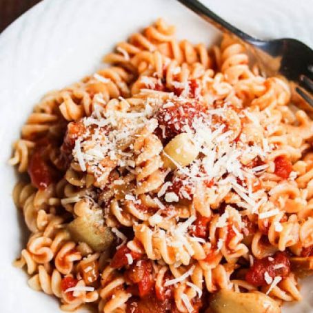 Roasted Garlic Tomato Pasta Sauce