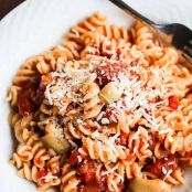 Roasted Garlic Tomato Pasta Sauce