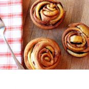 Crescent Apple Roses