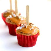 CARAMEL APPLE CUPCAKES