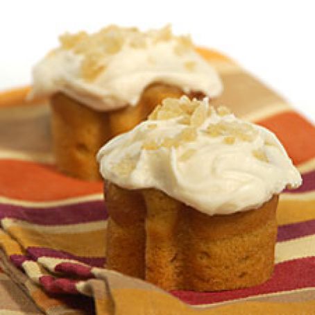 Pumpkin Mini Cakes with Cream Cheese Icing