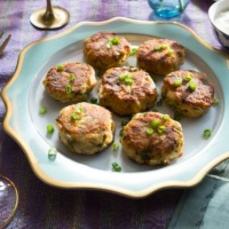 Crab Cakes with Tartar Sauce : Recipes : Cooking Channel