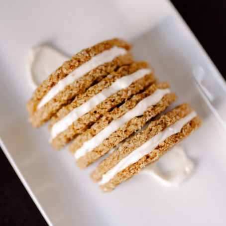 The Shack’s Oatmeal Cream Pie à la Little Debbie