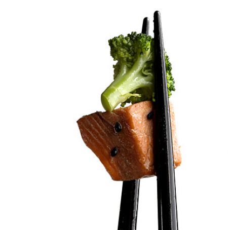 FISH - Wild Salmon and Brown Rice Bowl