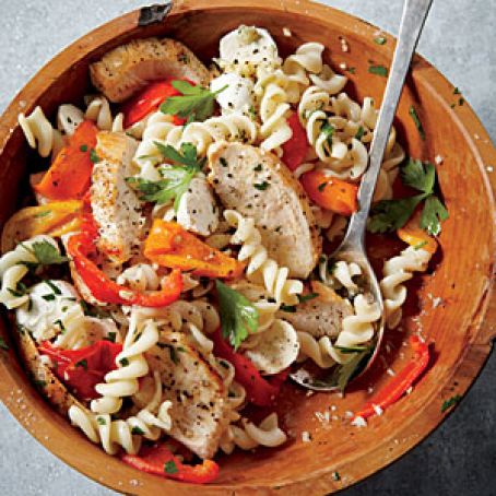Sautéed Chicken with Roasted Pepper Pasta