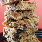 Raisin Filled Oatmeal Bars - Mom Hughes