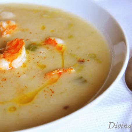 SOUP - White Bean and Roasted Garlic Soup