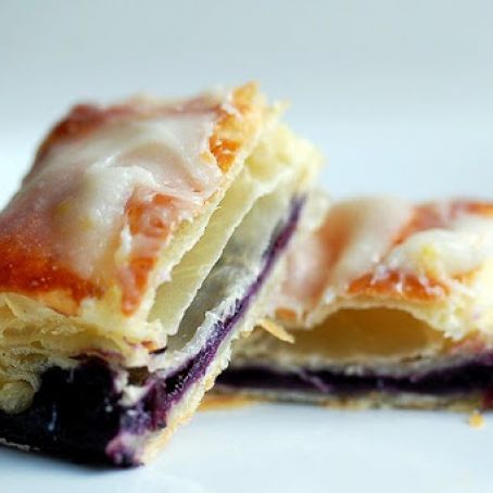 Blueberry Lemon Cheesecake Breakfast Pastries