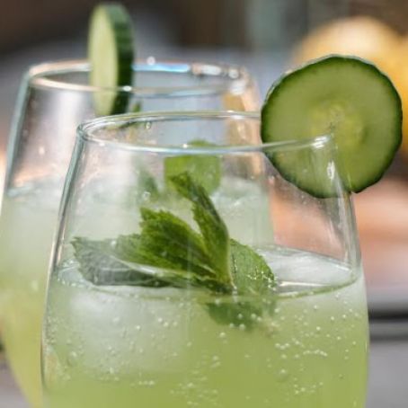 Cucumber Vodka Spritz