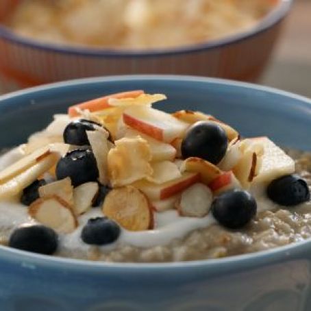 Slow-Cooker Steel-Cut Oats (Valerie Bertinelli)