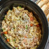 Garlic Butter Chicken & Pasta (Slowcooker)