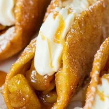 Apple Pie Tacos