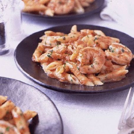 Penne with Shrimp and Spicy Tomato Sauce