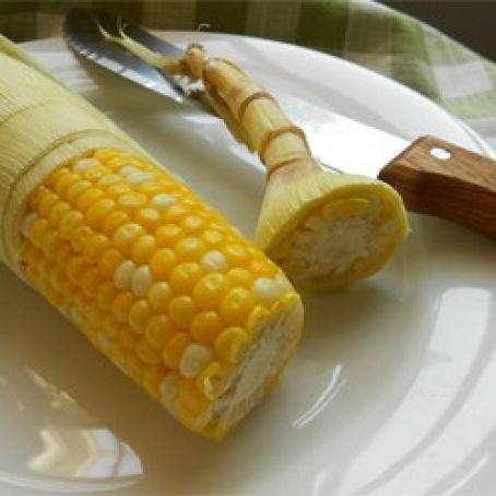 Corn On The Cob (Easy Cleaning and Shucking)