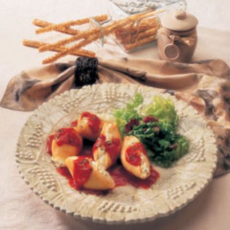 CLASSIC STUFFED SHELLS