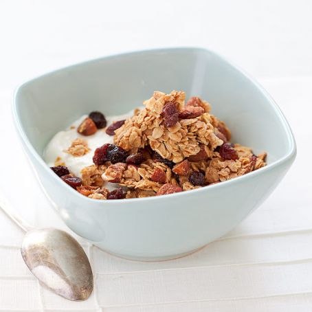 Almond Granola with Dried Fruit