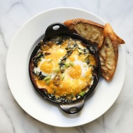 Baked Eggs with Ham, Kale and Mushrooms