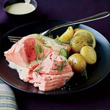 Poached Salmon with Tahini Yogurt Sauce