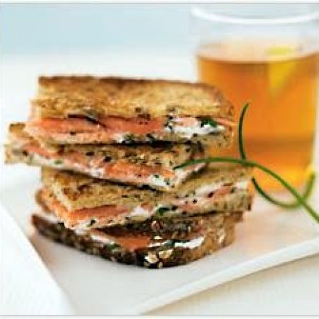Smoked Salmon and Cream Cheese Breakwiches