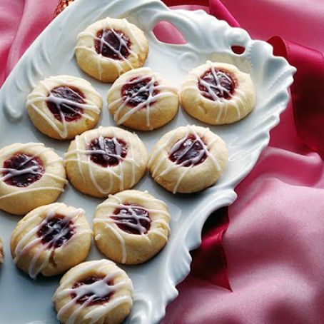 Raspberry Almond Shortbread Thumbprints