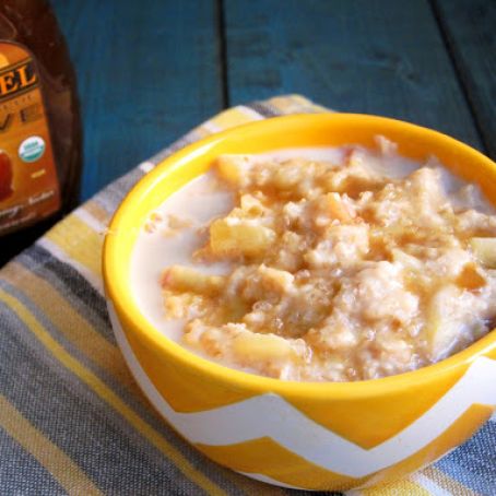 Salted (or not) Caramel Apple Oatmeal