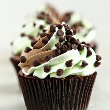 Mint Chocolate Chip Cupcakes