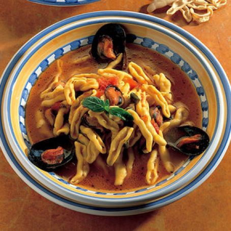 capunti and mussels in a tomato-saffron broth zuppetta di cozze alla pugliese