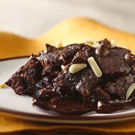 Slow Cooker Hot Fudge-Cherry Pudding Cake