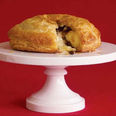 Baked Brie with Dried Cherries & Thyme