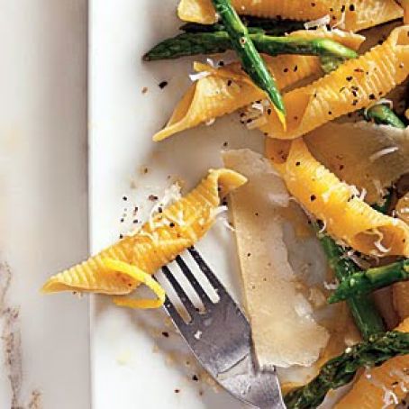 Garganelli with Asparagus and Pecorino Cheese