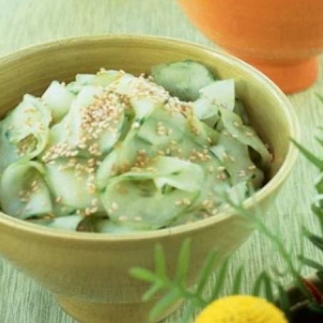 ENSALADA DE PEPINO CON SESAMO