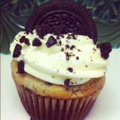 Cake mix: Cookie N' Cream Cupcakes