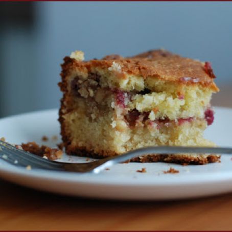 Raspberry Streusel Coffee Cake