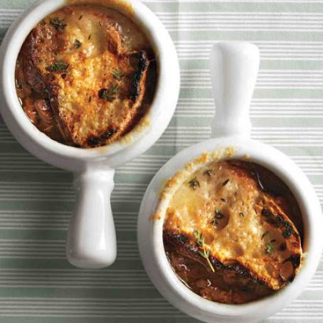 Vegetarian French Onion Soup with Mushrooms