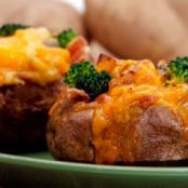 Cheesy Broccoli Baked Potatoes