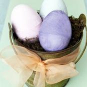 DIY Egg-Shaped Chalk & Crayons