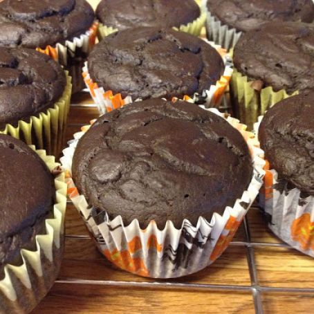 90-Calorie Chocolate Cupcakes