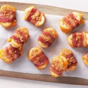 Sweet & Crunchy Bacon Crackers