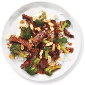 Stir-Fried Beef and Broccoli with Oyster Sauce