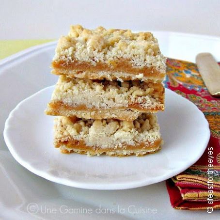 Caramel Crumb Bars