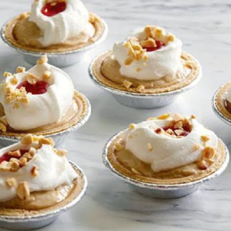 Easy Mini Peanut Butter and Jelly Pies